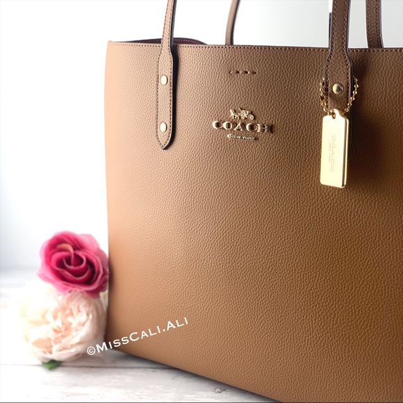 NWT COACH Town Tote Pebbled Leather Bag - Light Saddle - Picture 3 of 15